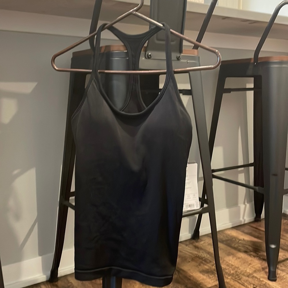 NWOT Athleta Renew Support Top